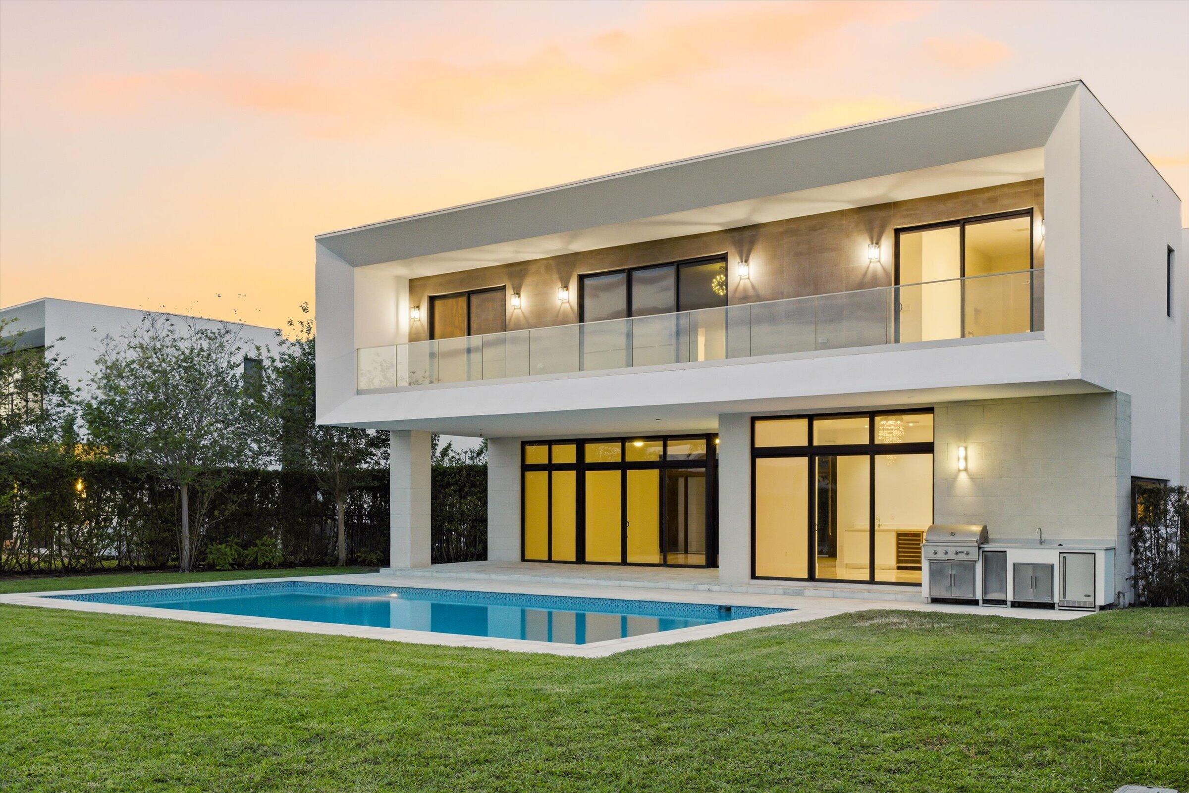 BOTANIKO WESTON ESTATES - Residential