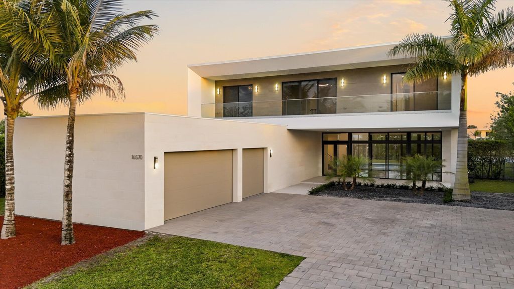 Photo of 16570 Sunset Way, Weston, FL 33326 (MLS # B26024479)