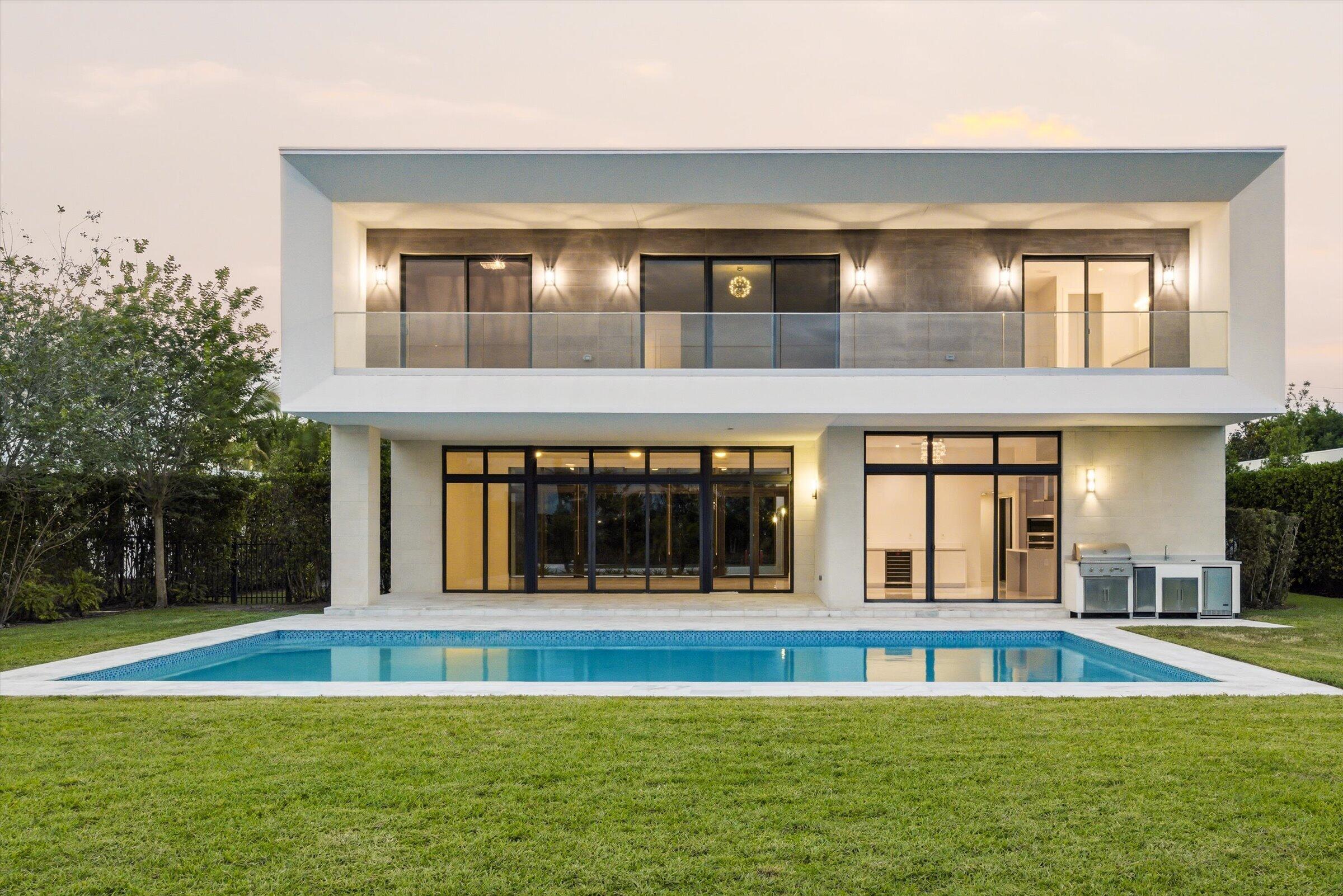 BOTANIKO WESTON ESTATES - Residential