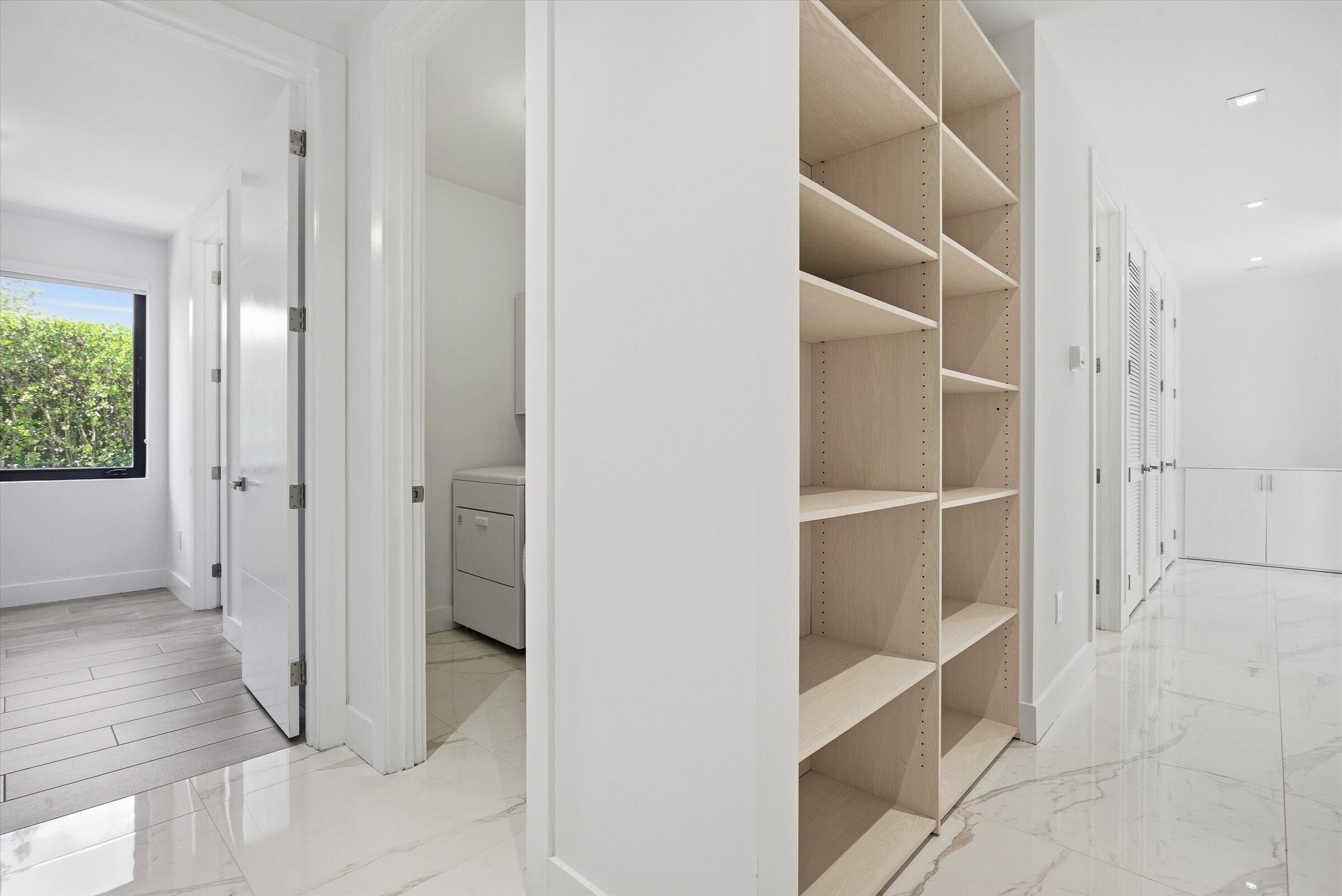 BOTANIKO WESTON ESTATES - Residential