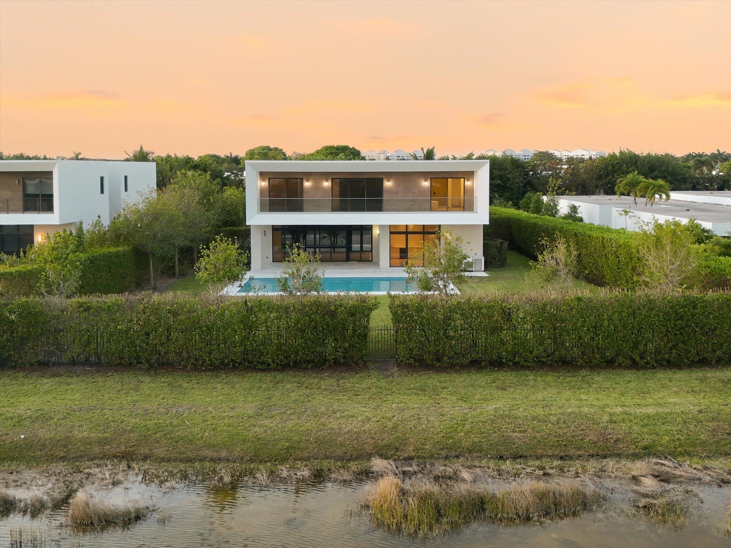 BOTANIKO WESTON ESTATES - Residential