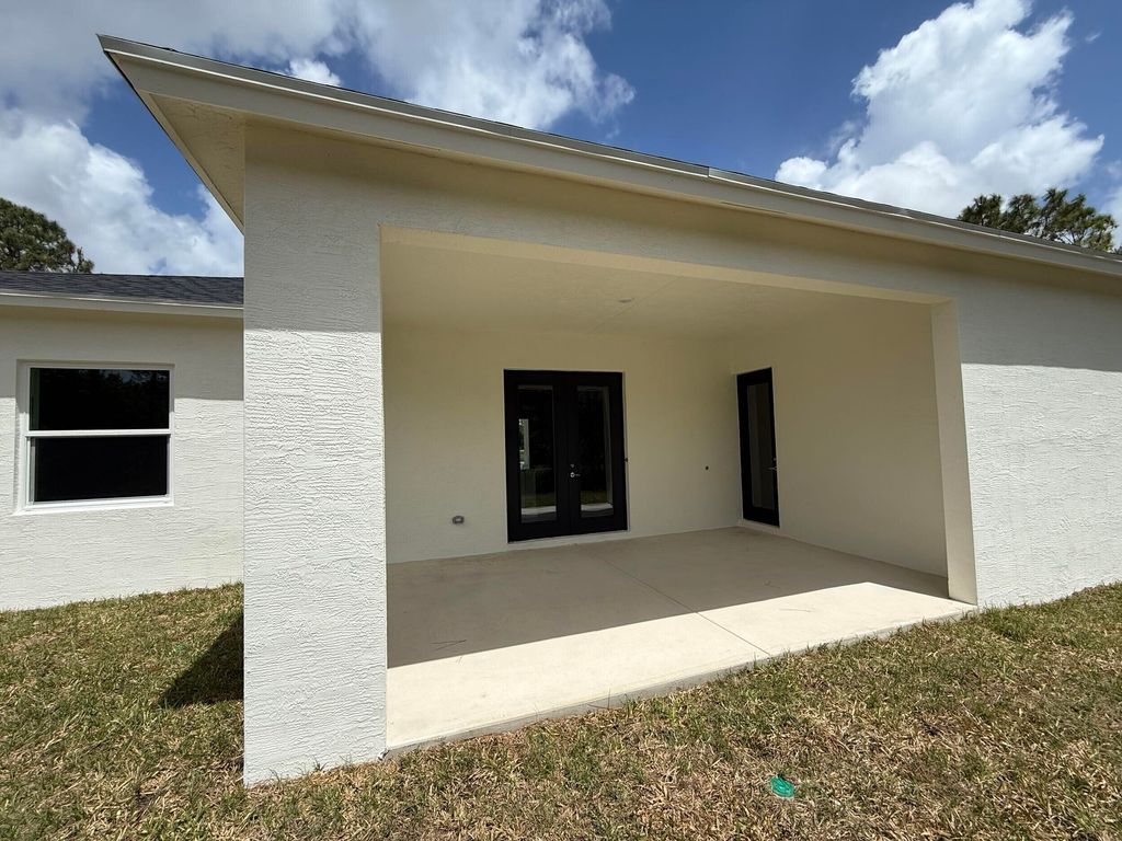 Photo of 17522 77th Lane N, Loxahatchee, FL 33470 (MLS # R11161700)
