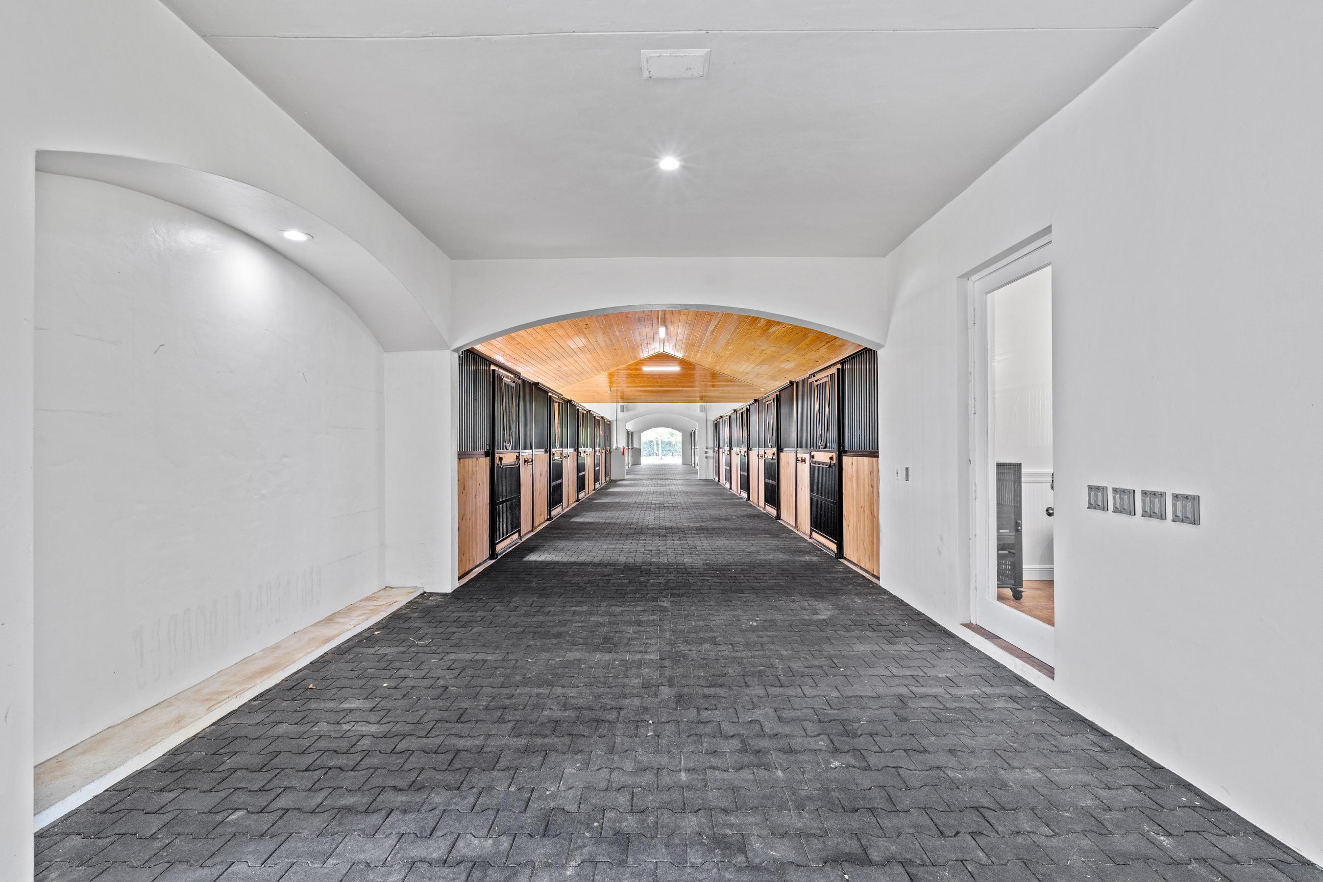 5656 South Shore Boulevard