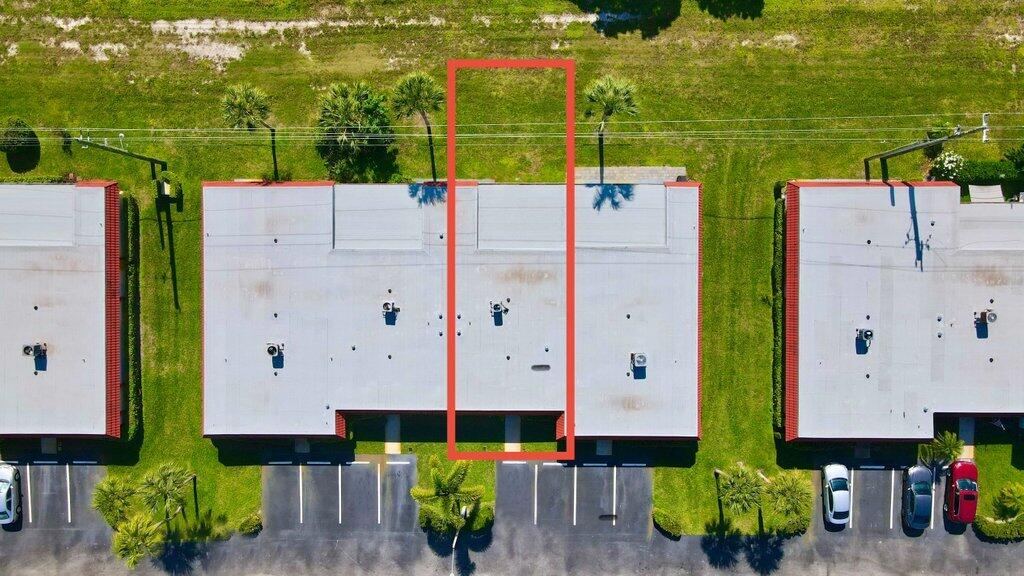CRESTHAVEN TOWNHOMES COND SEC 4 - Residential