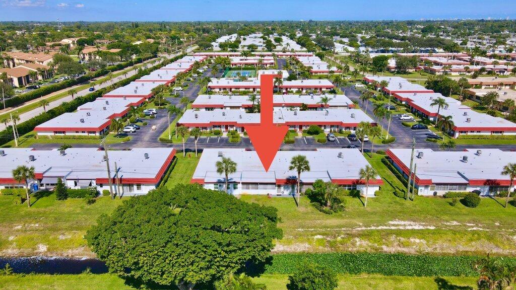 CRESTHAVEN TOWNHOMES COND SEC 4 - Residential
