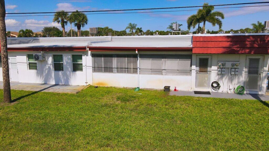 CRESTHAVEN TOWNHOMES COND SEC 4 - Residential