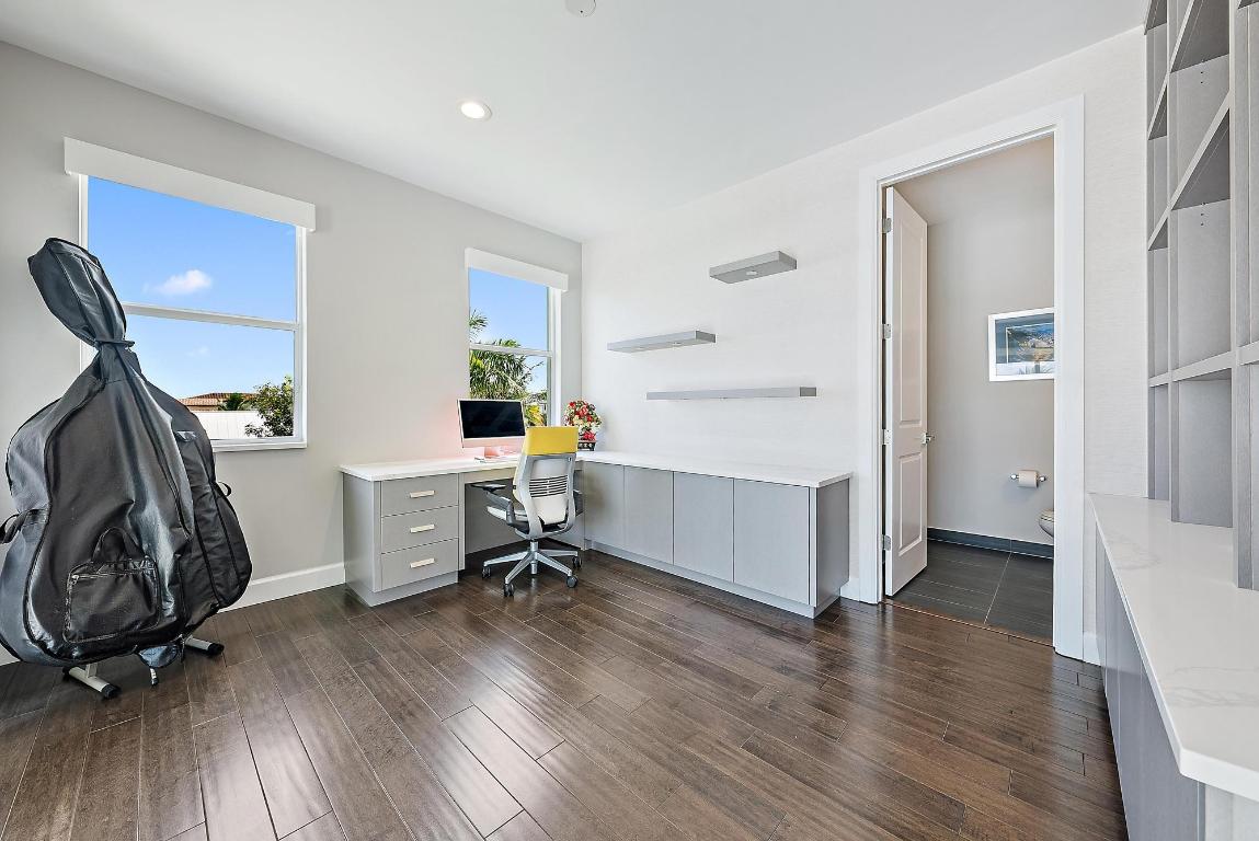 PENNOCK PRESERVE (AKA PRADO) - Residential