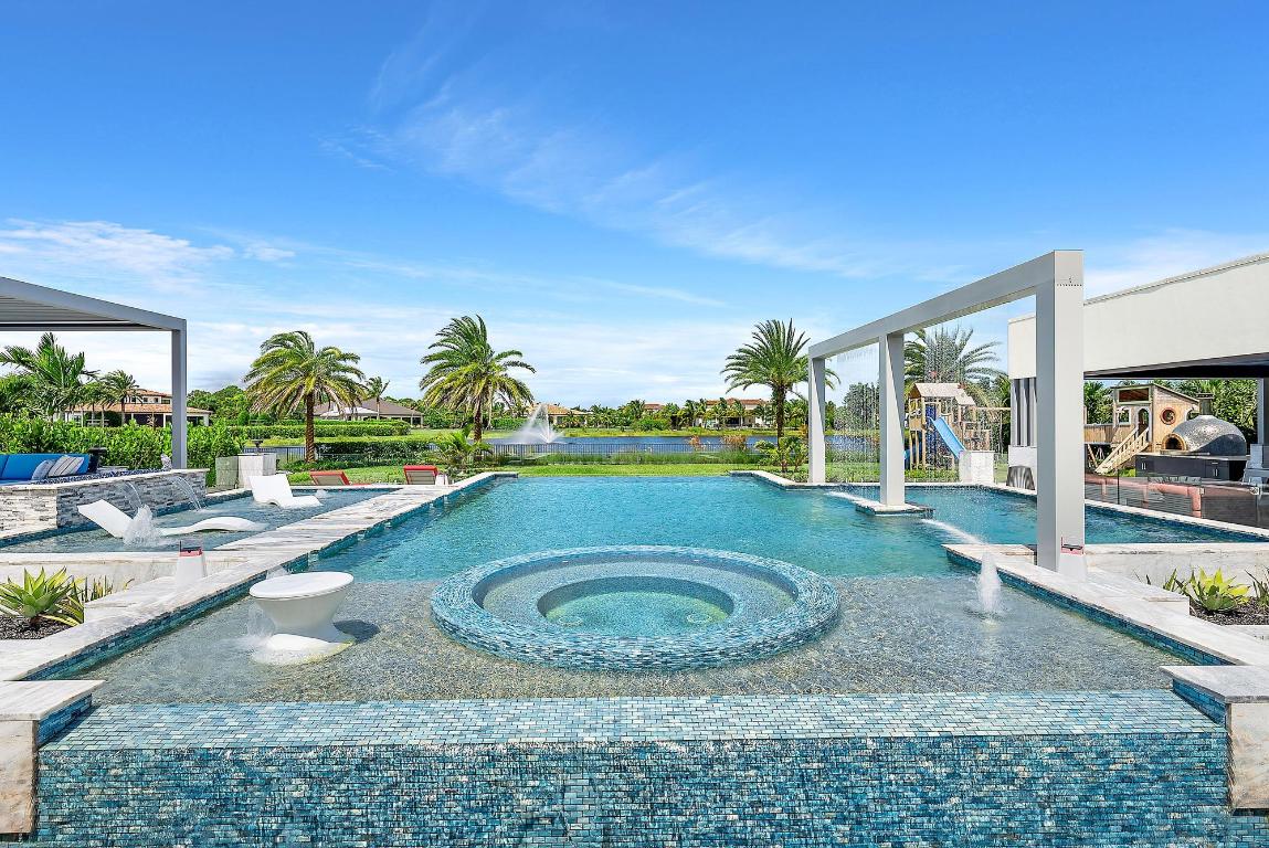 PENNOCK PRESERVE (AKA PRADO) - Residential