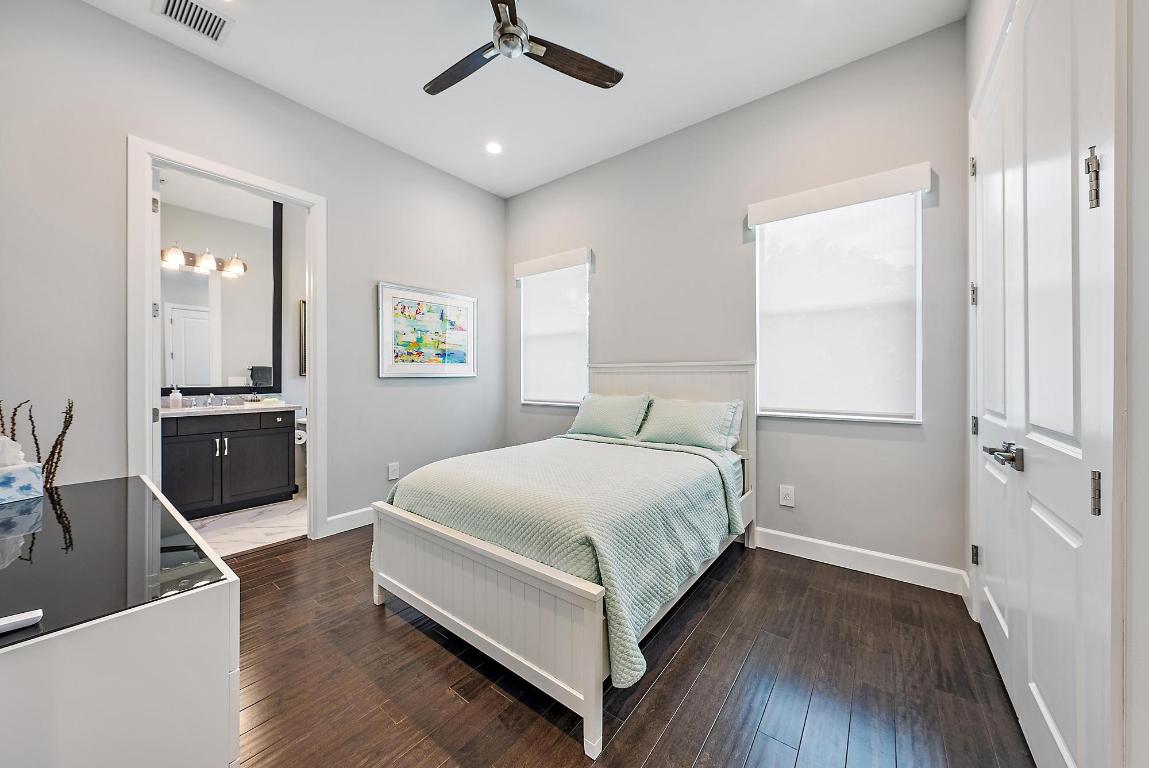 PENNOCK PRESERVE (AKA PRADO) - Residential