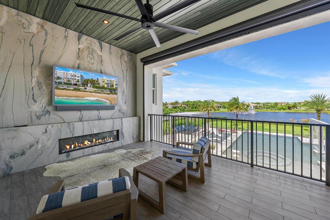 PENNOCK PRESERVE (AKA PRADO) - Residential