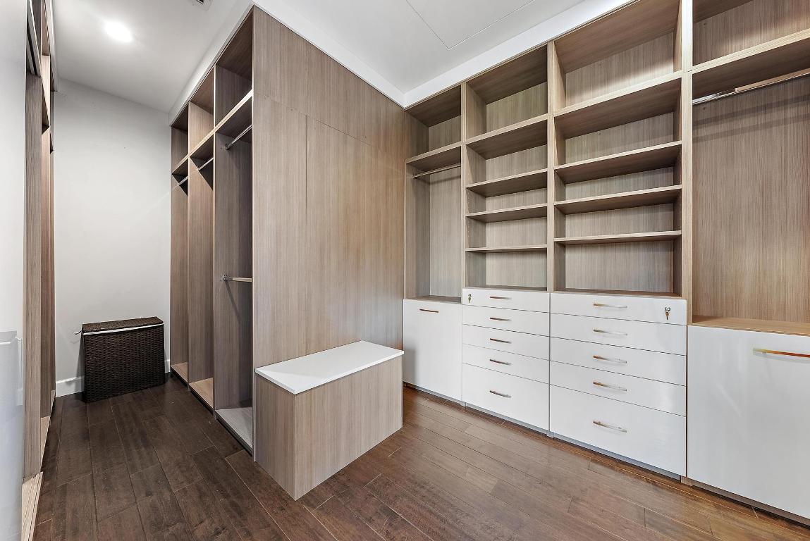 PENNOCK PRESERVE (AKA PRADO) - Residential