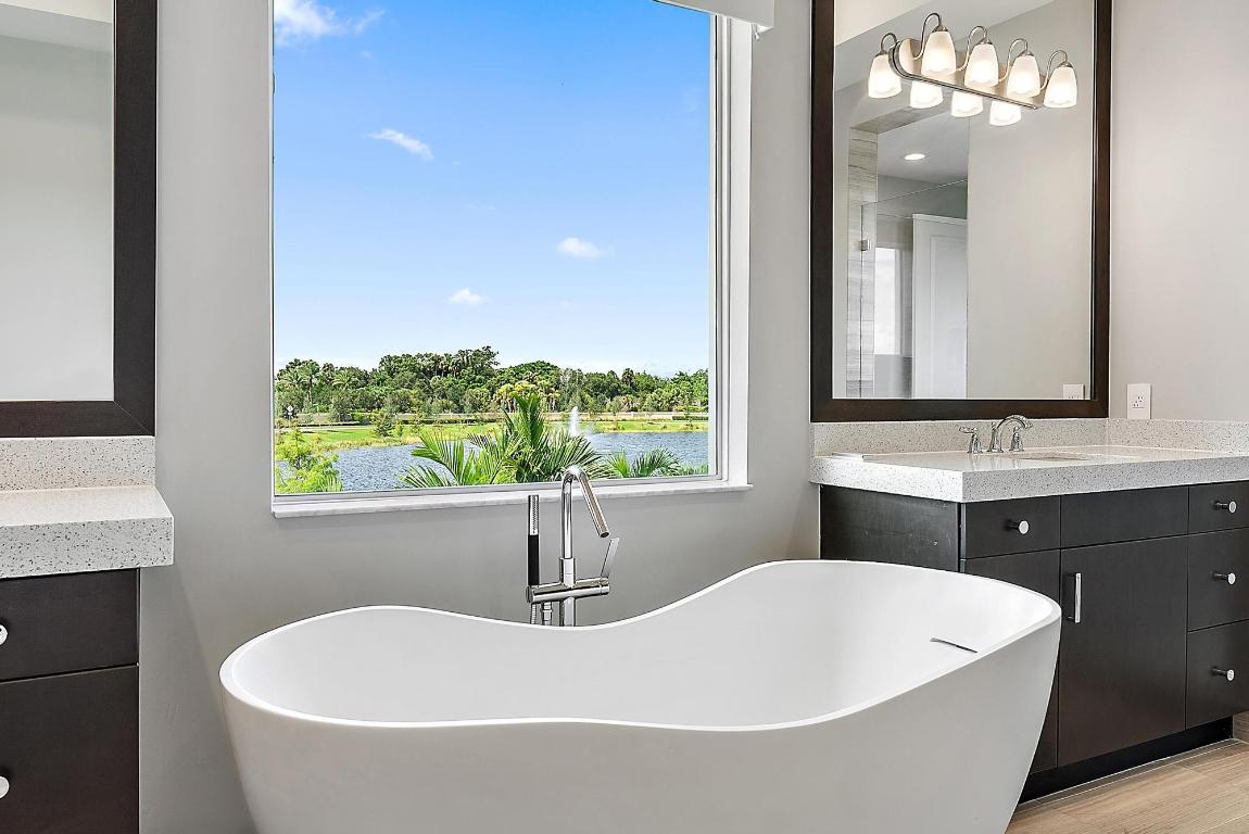 PENNOCK PRESERVE (AKA PRADO) - Residential