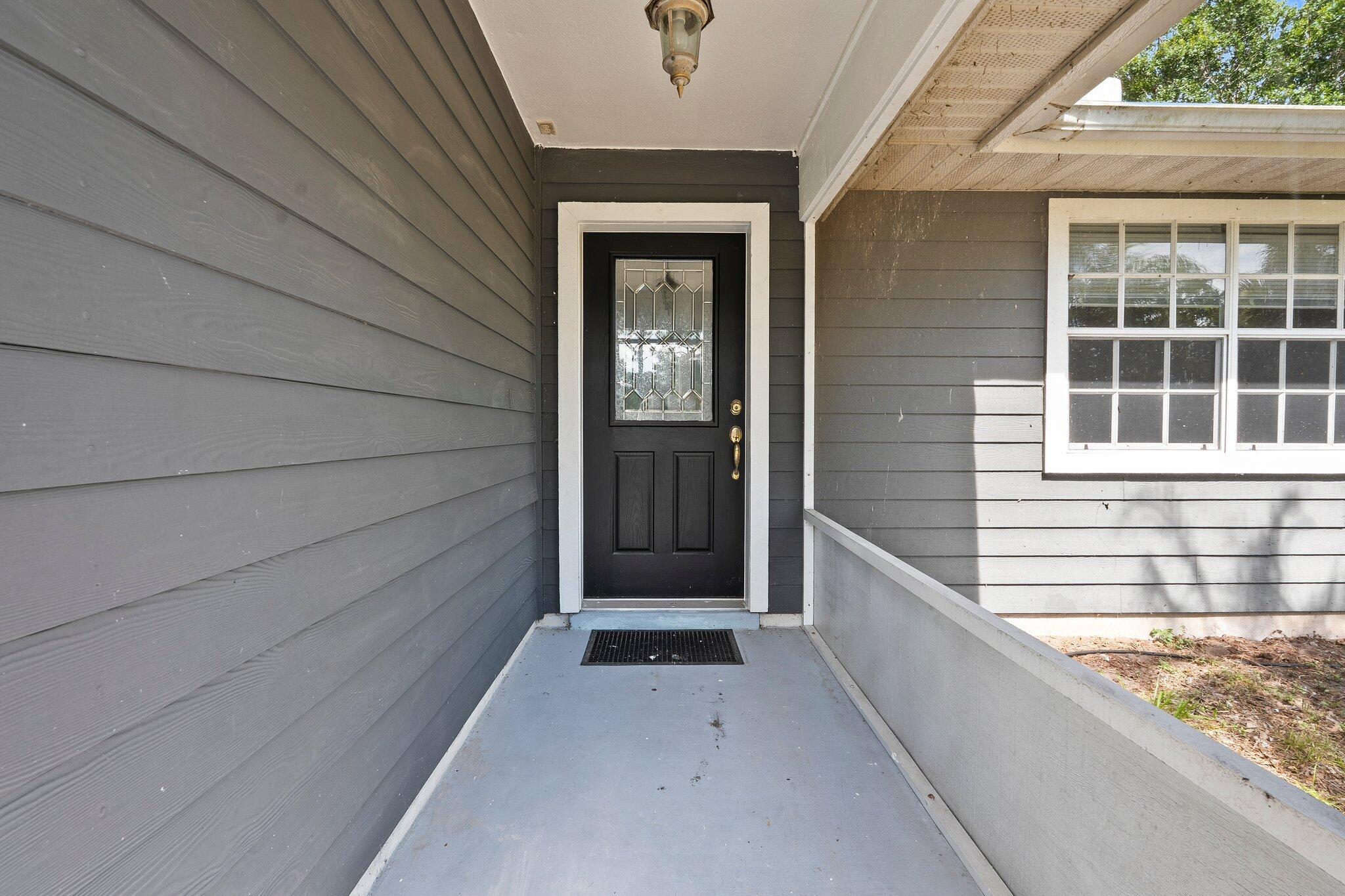 7205 Plumosa Lane