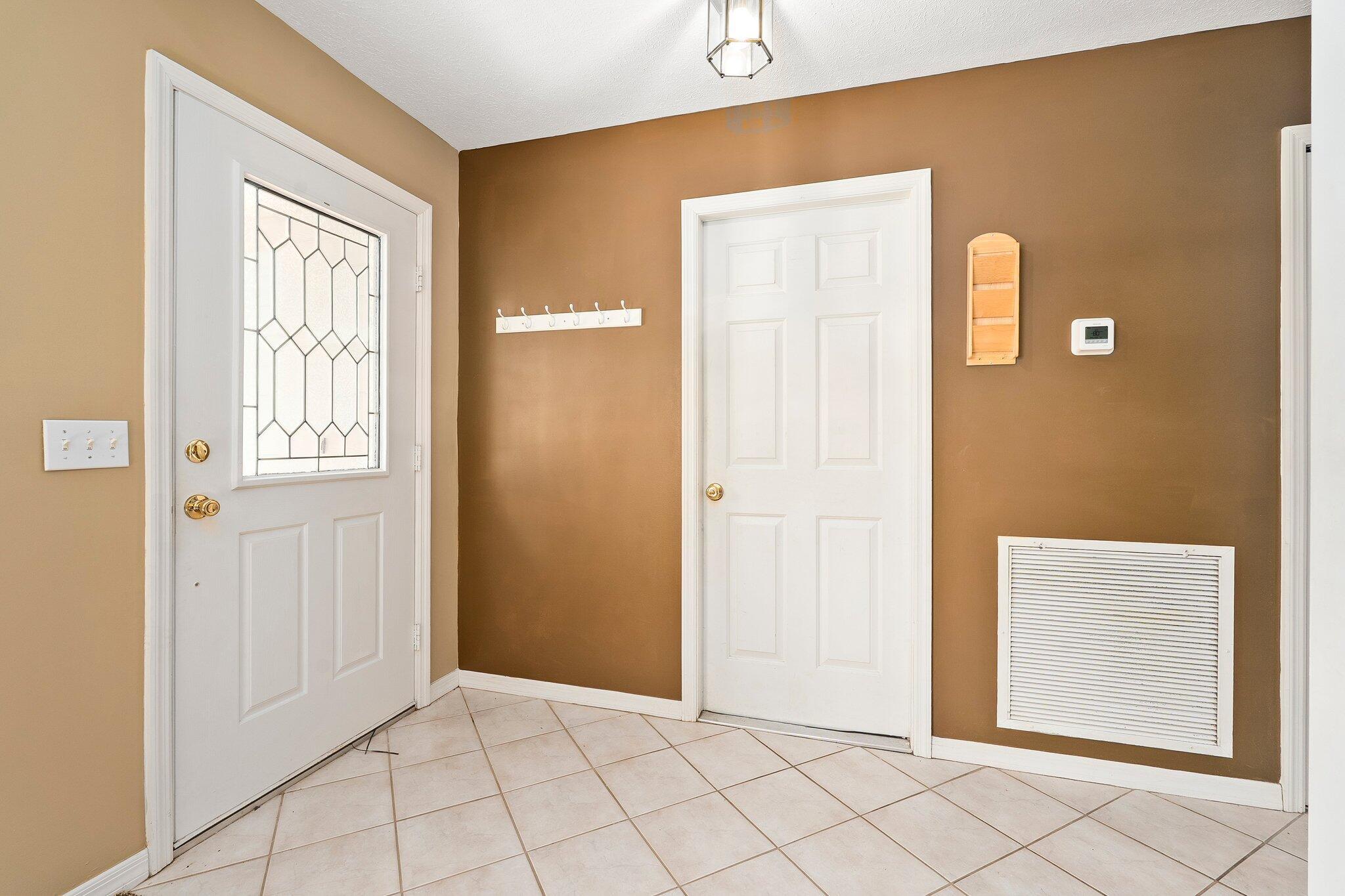 7205 Plumosa Lane