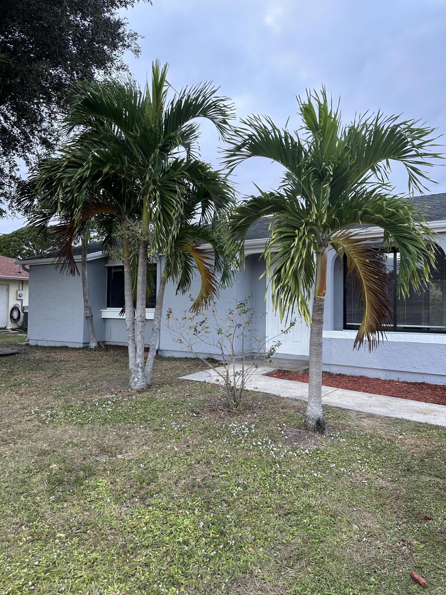 PORT ST LUCIE SECTION 13 - Residential Lease
