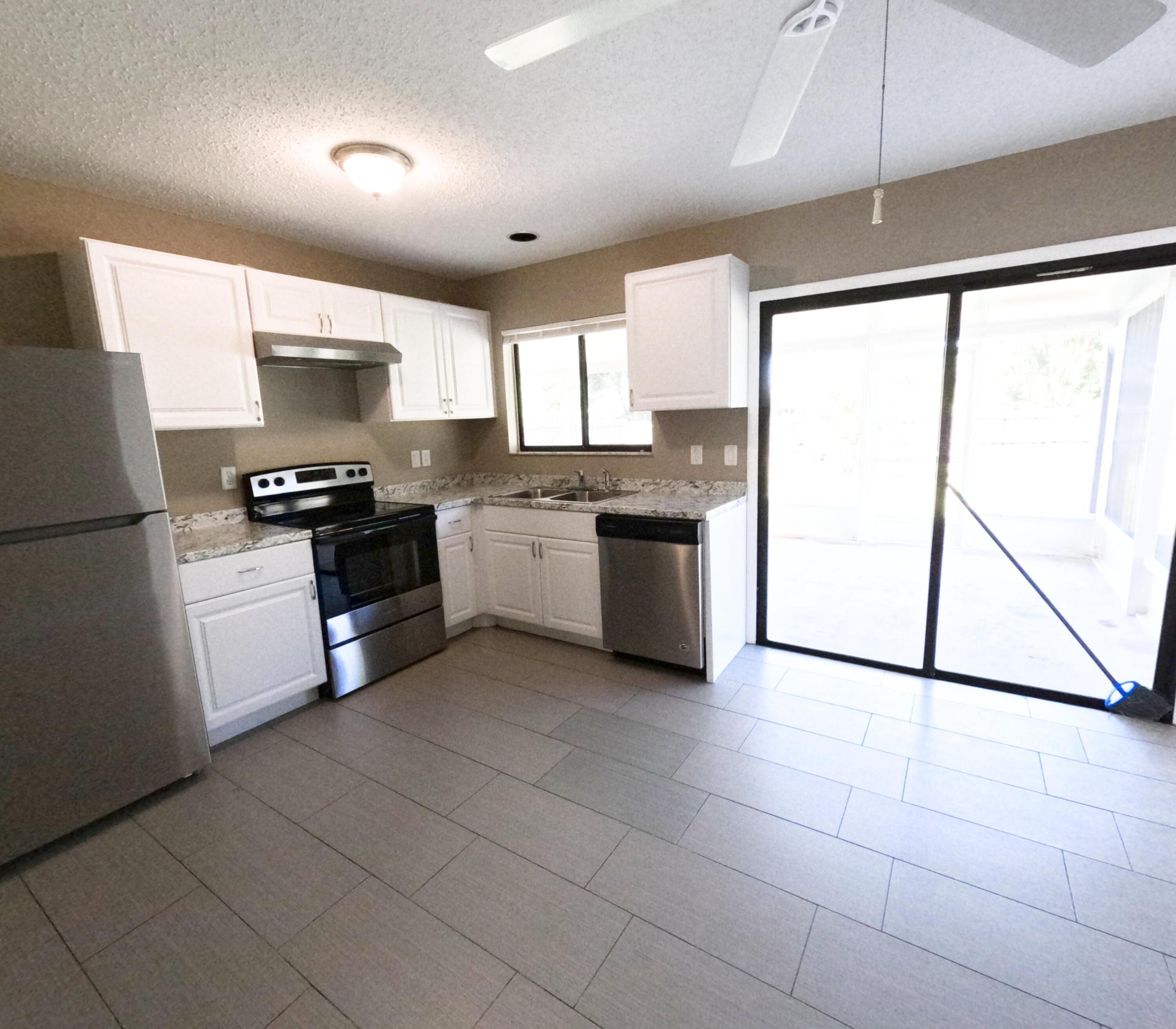 PORT ST LUCIE SECTION 13 - Residential Lease