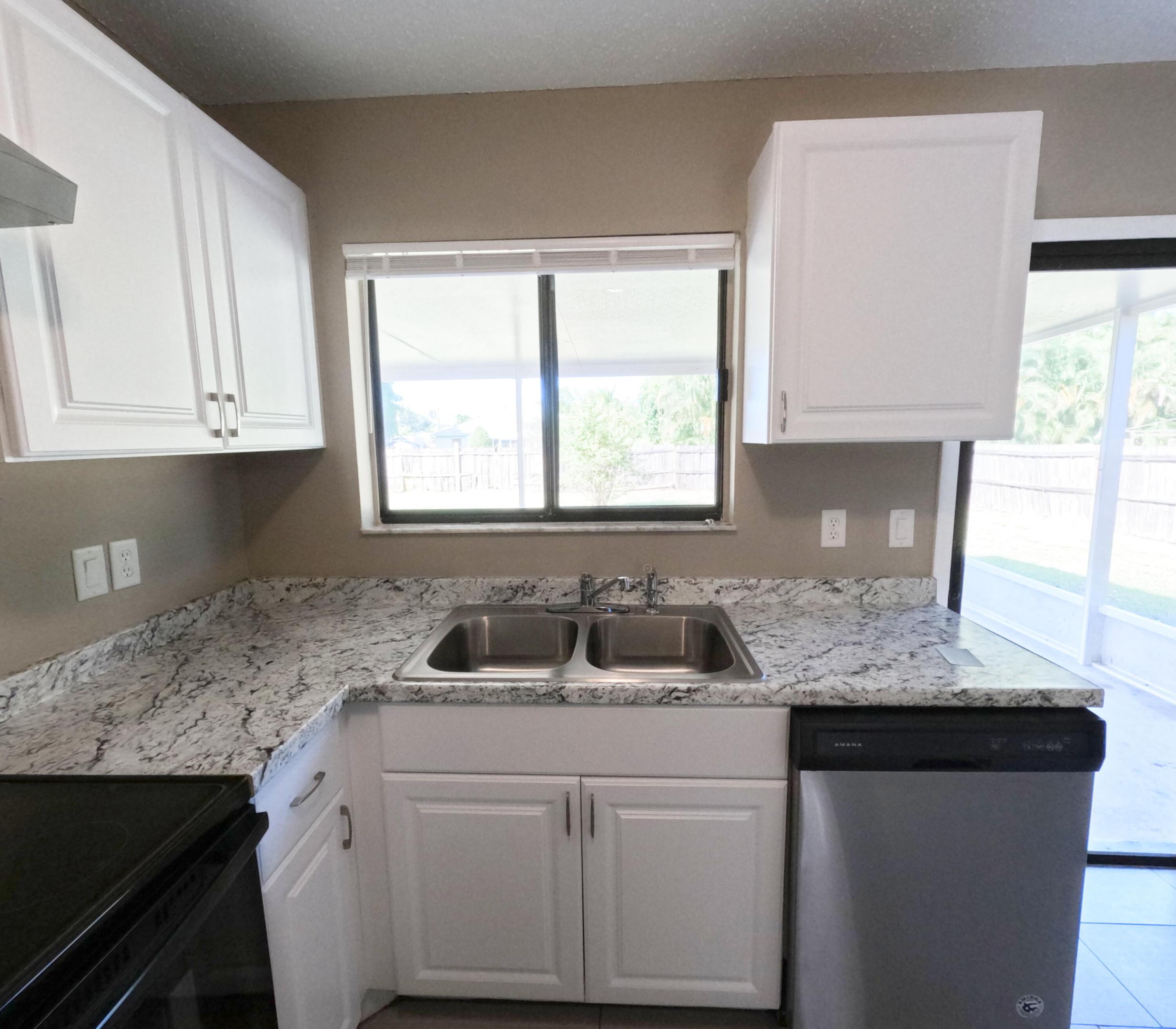 PORT ST LUCIE SECTION 13 - Residential Lease