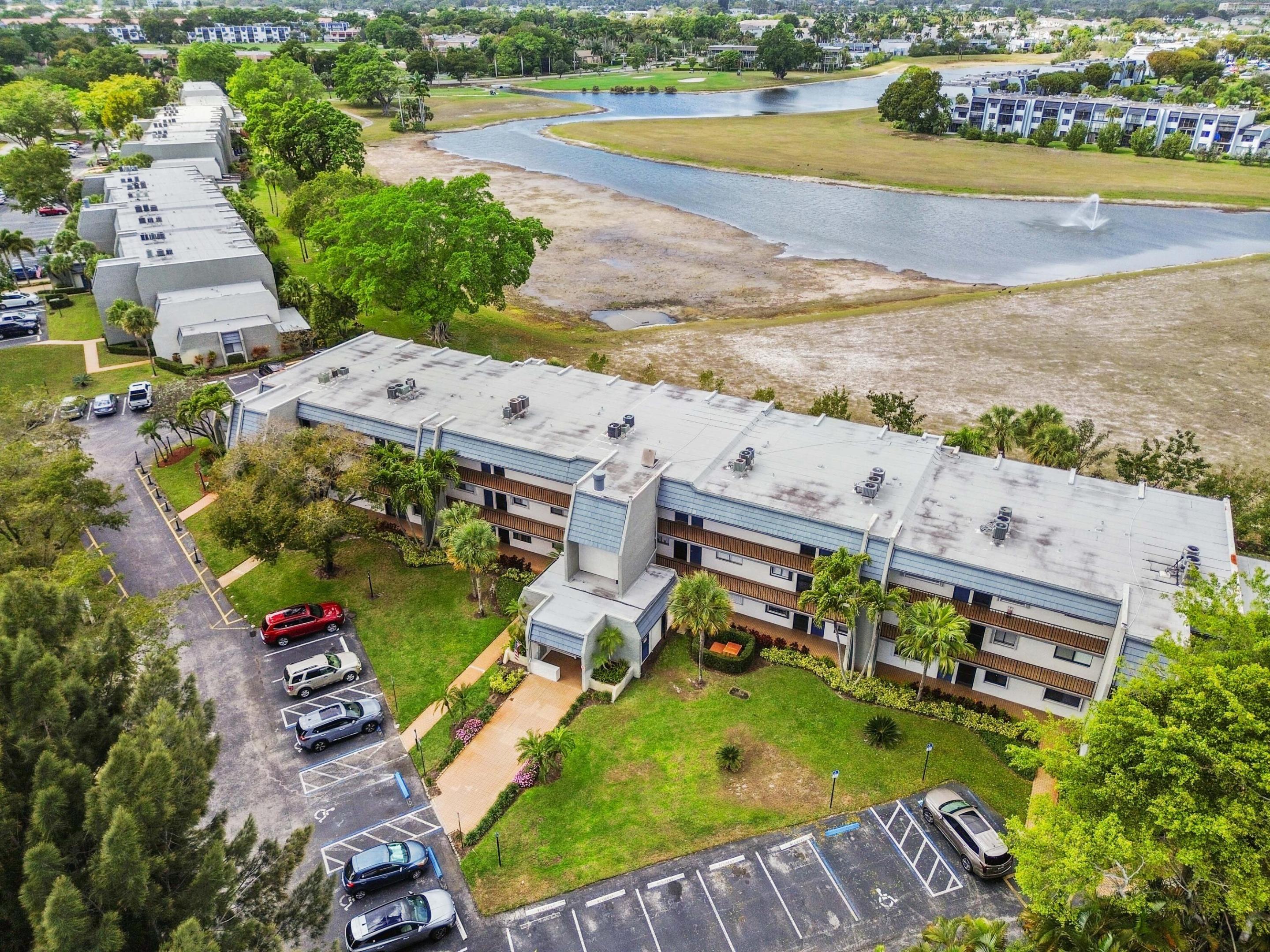 FOUNTAINS OF PALM BEACH CONDO - Residential