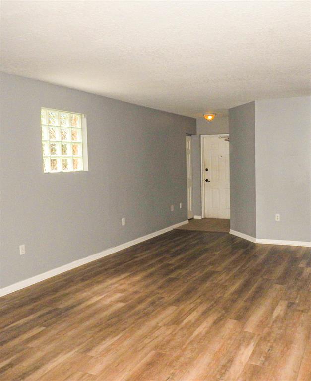 COVE AT BRIAR BAY CONDO - Residential