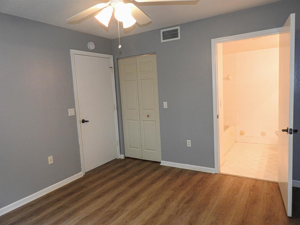 COVE AT BRIAR BAY CONDO - Residential