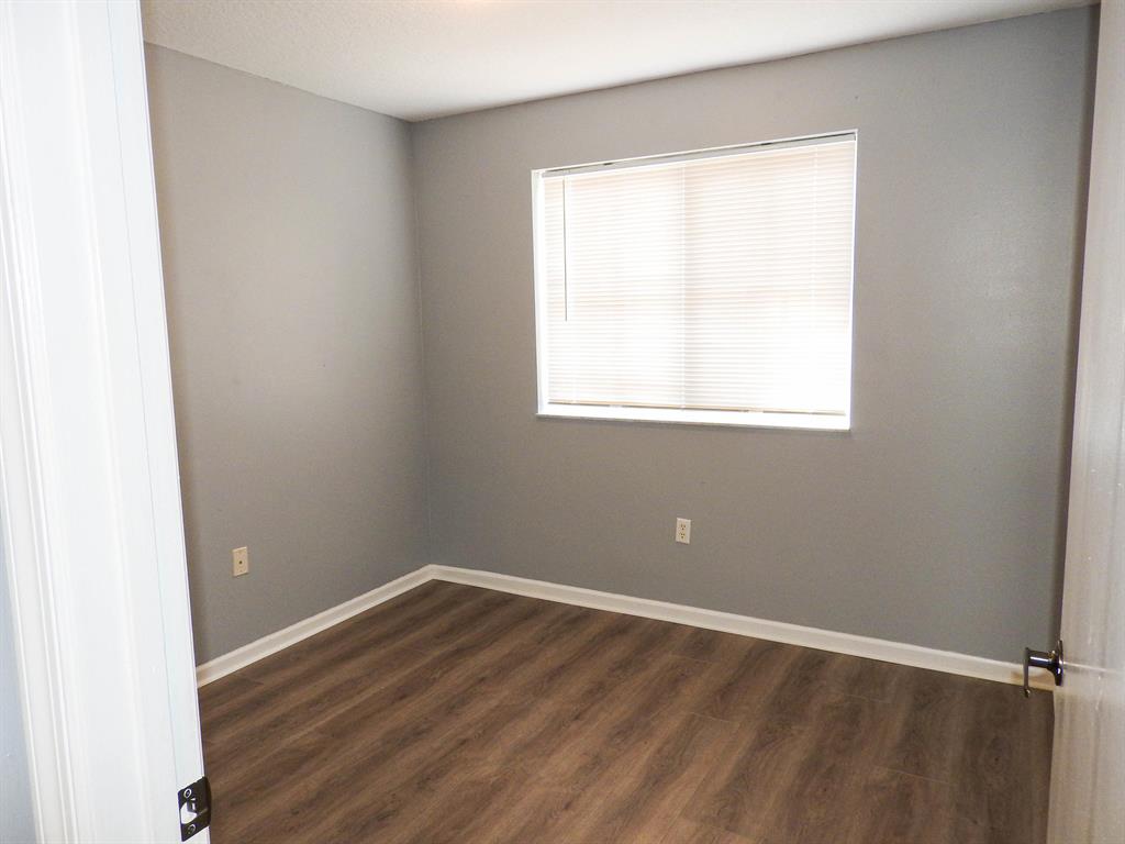 COVE AT BRIAR BAY CONDO - Residential