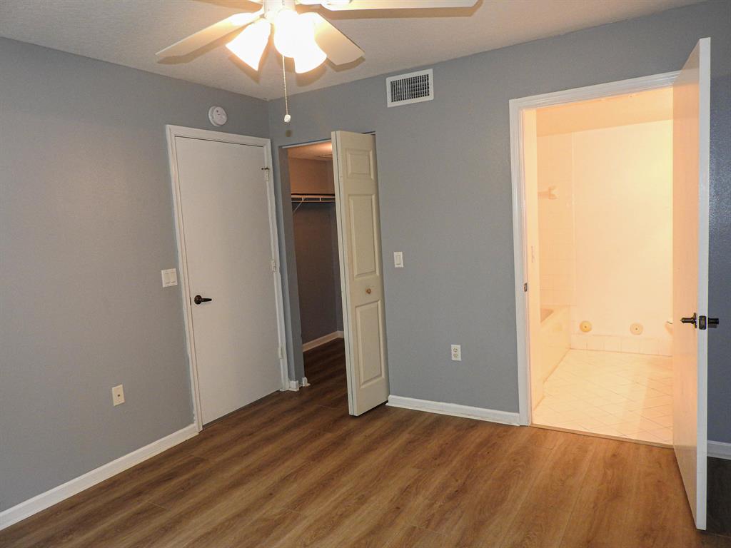 COVE AT BRIAR BAY CONDO - Residential