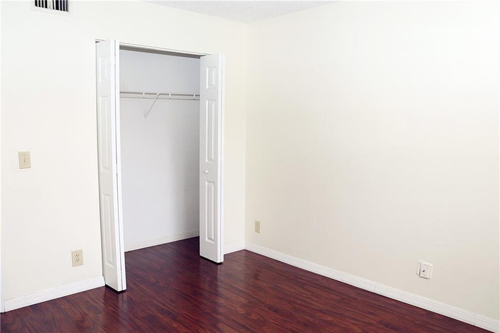 Edgewater Condo - Residential Lease