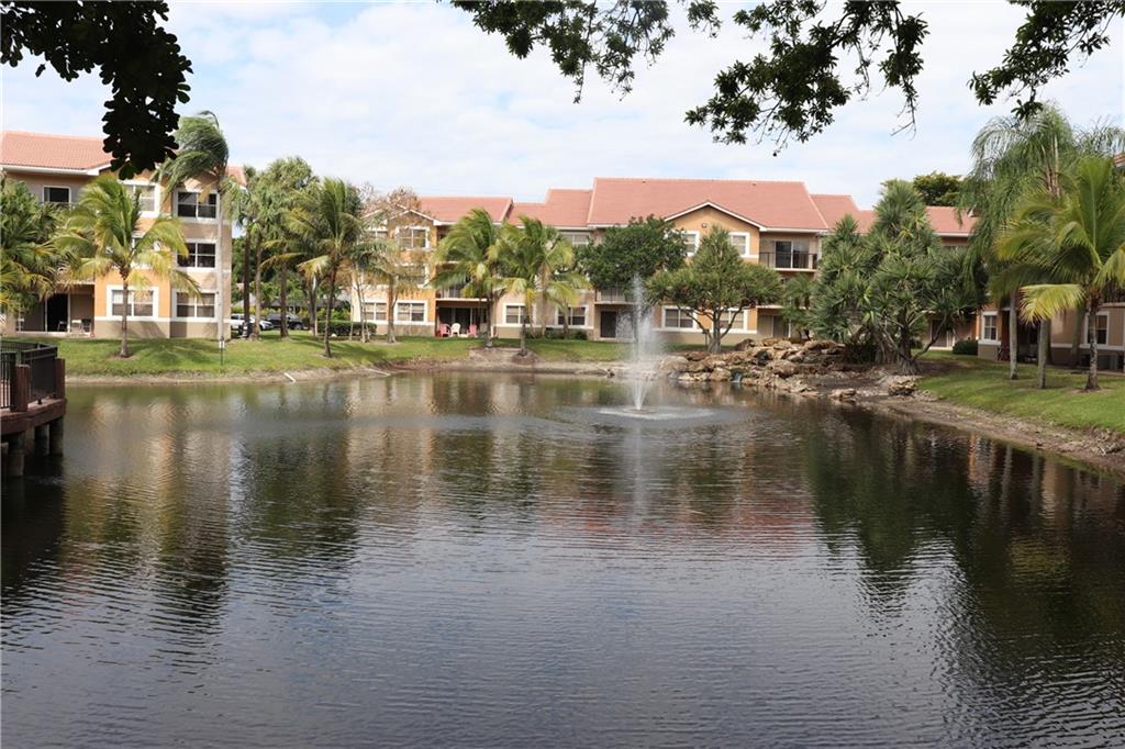 Edgewater Condo - Residential Lease