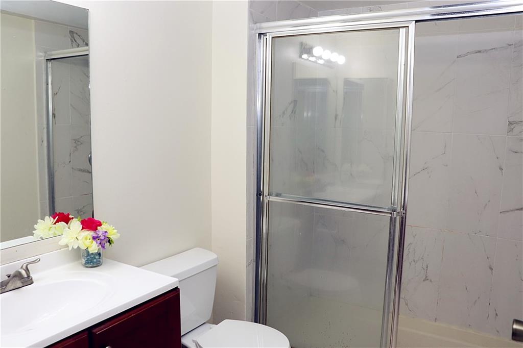 Edgewater Condo - Residential Lease