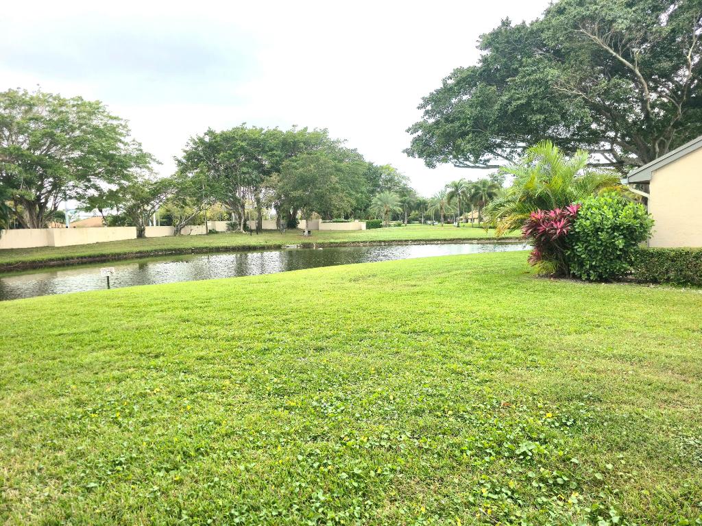 8462 Boca Glades Boulevard E