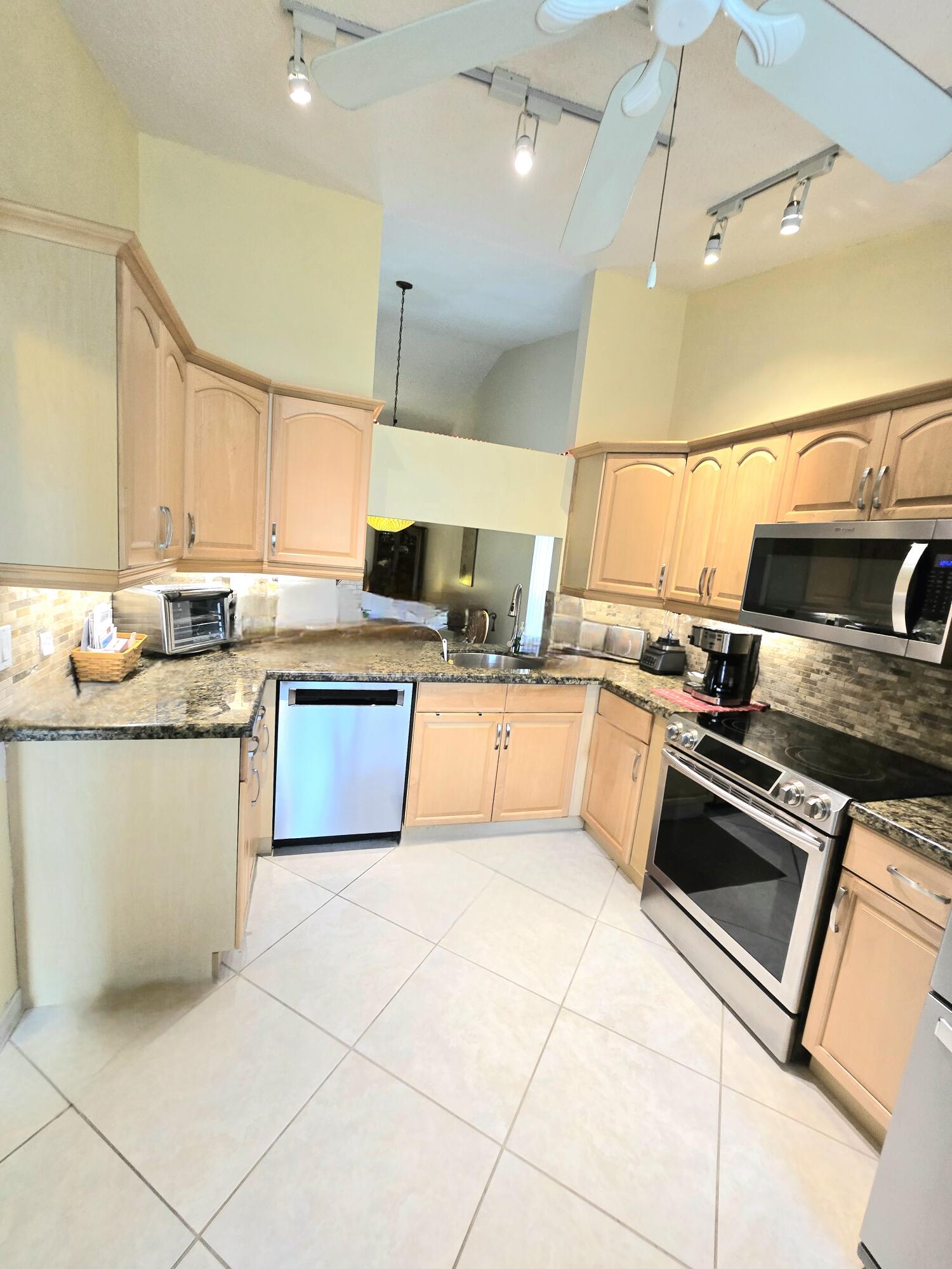 8462 Boca Glades Boulevard E