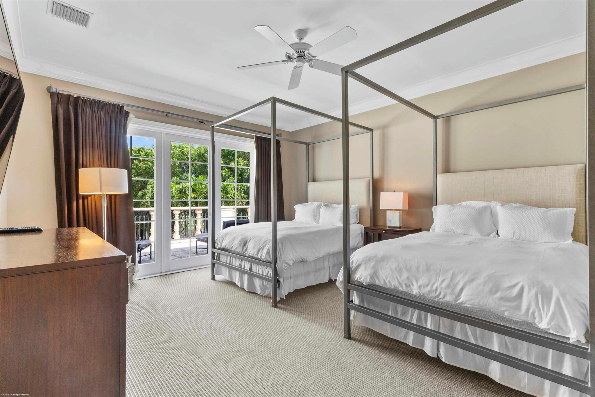 KENSINGTON - Residential