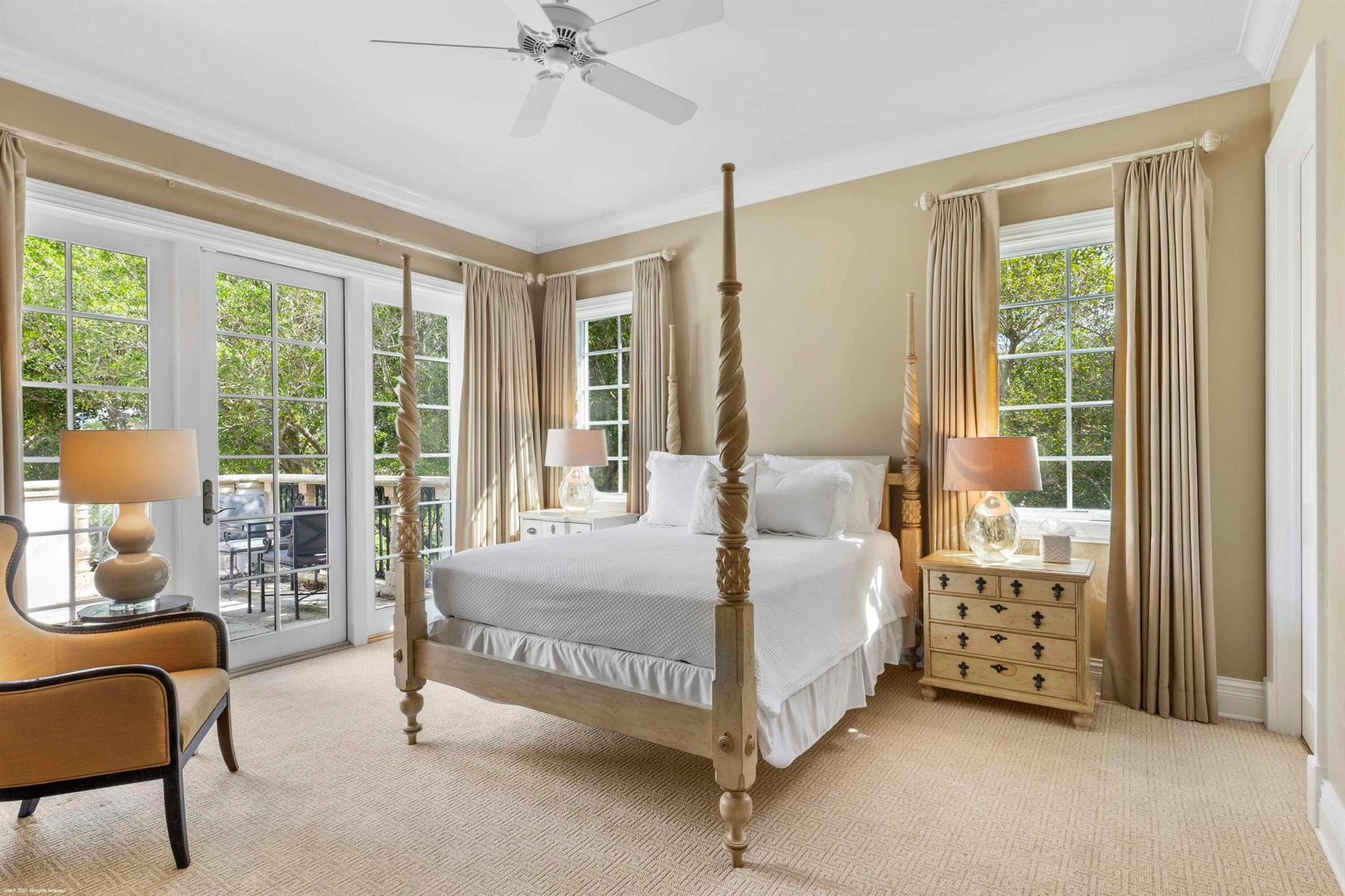 KENSINGTON - Residential