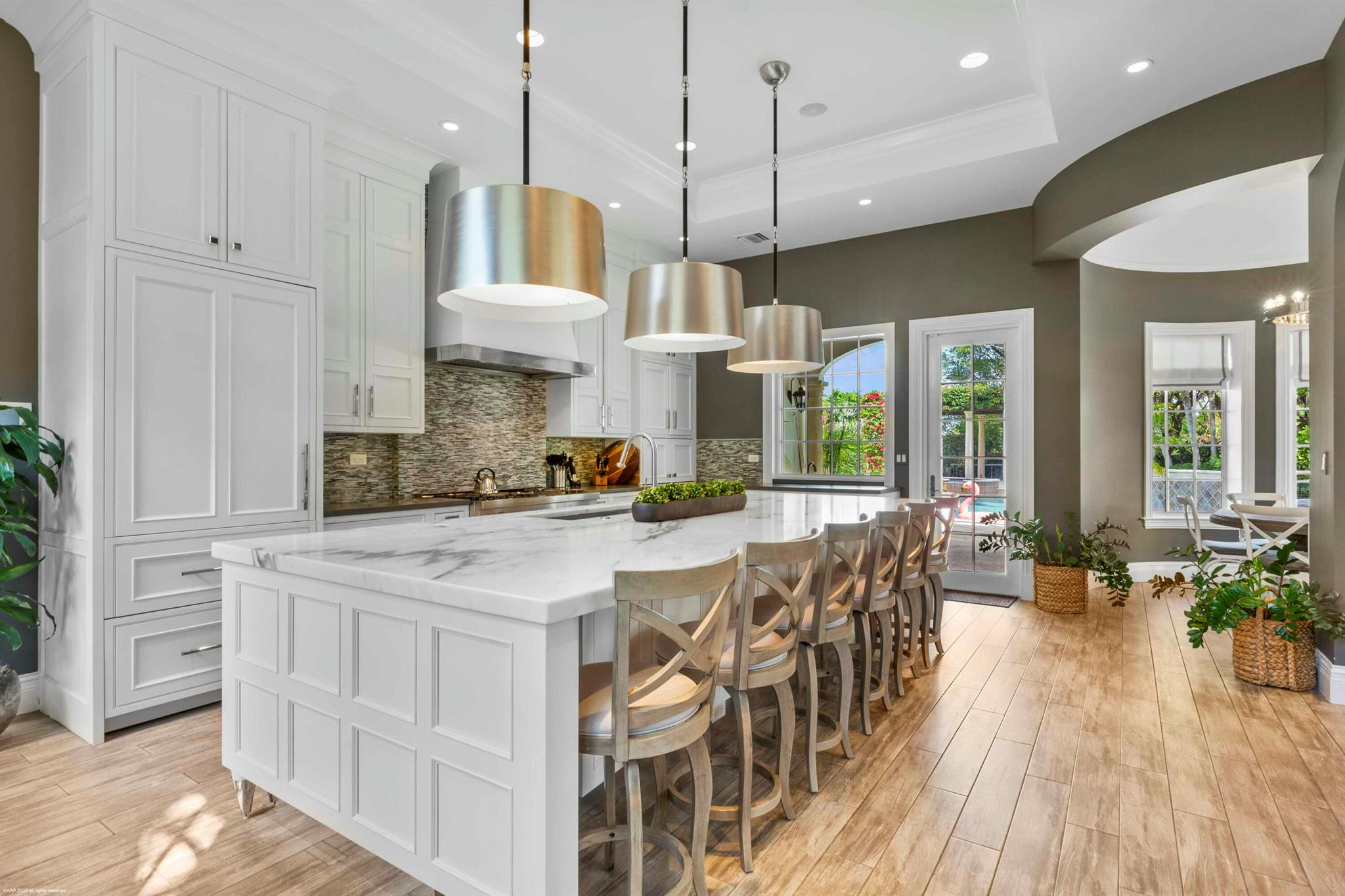 KENSINGTON - Residential