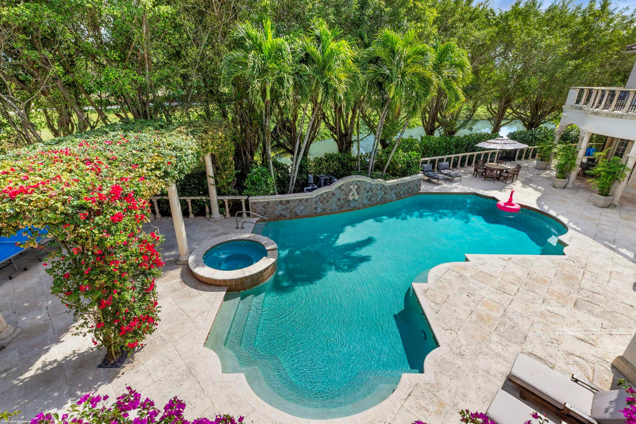 KENSINGTON - Residential