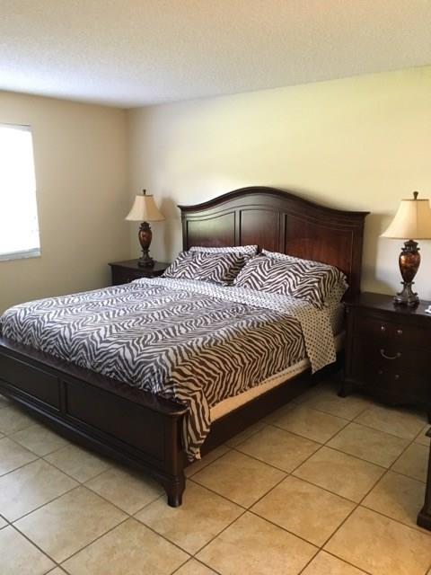 WYNMOOR VILLAGE - Residential