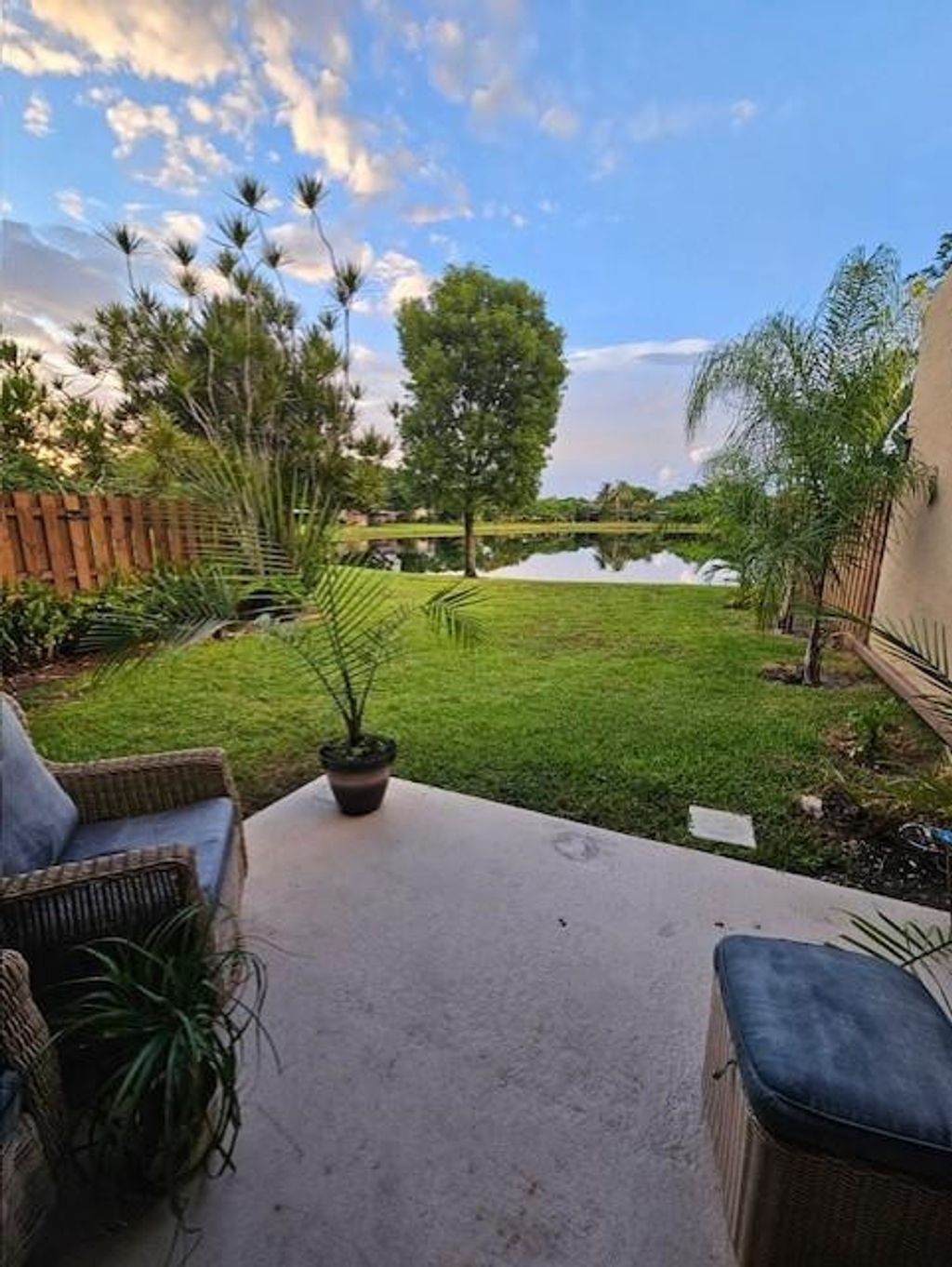 Photo of 818 NW 79th Terrace #0, Plantation, FL 33324 (MLS # F10524164)