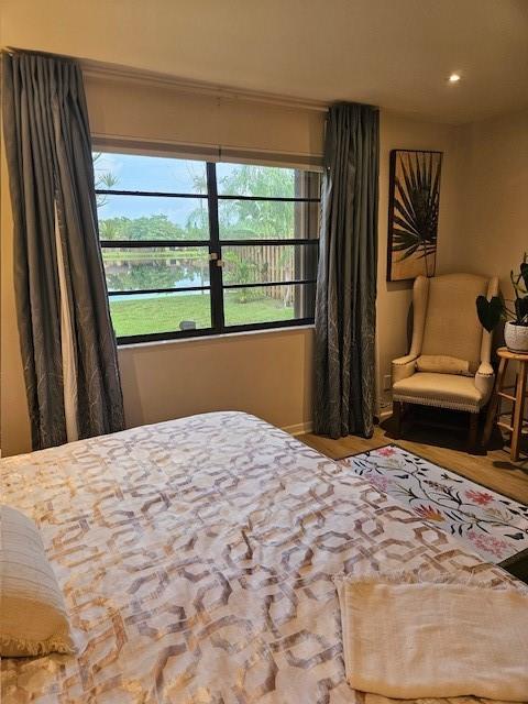 LONGWOOD VILLAGE - Residential