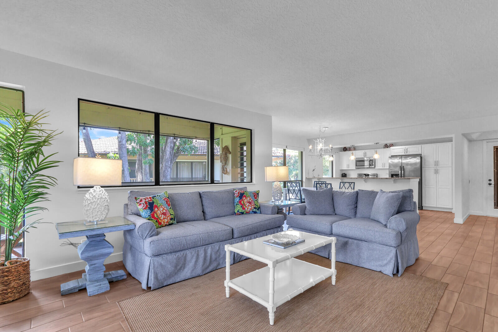 GOLF VILLAS CONDO - Residential Lease