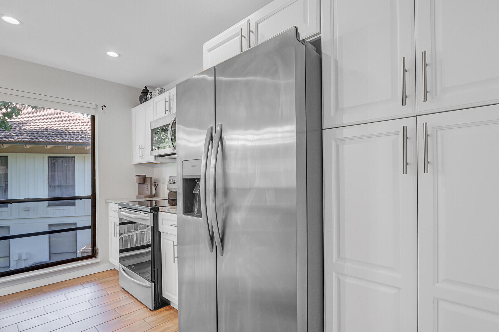 GOLF VILLAS CONDO - Residential Lease