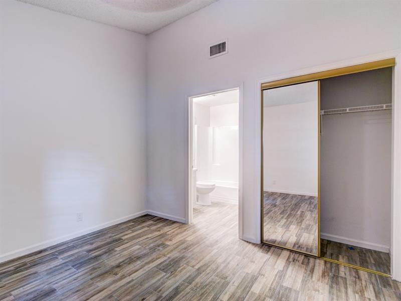 Collinwood Heights PL4 - Residential