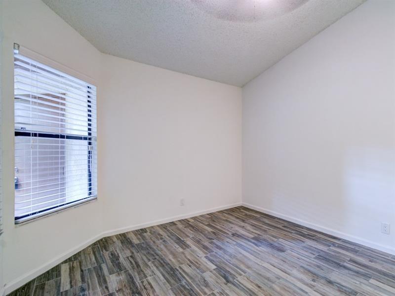 Collinwood Heights PL4 - Residential