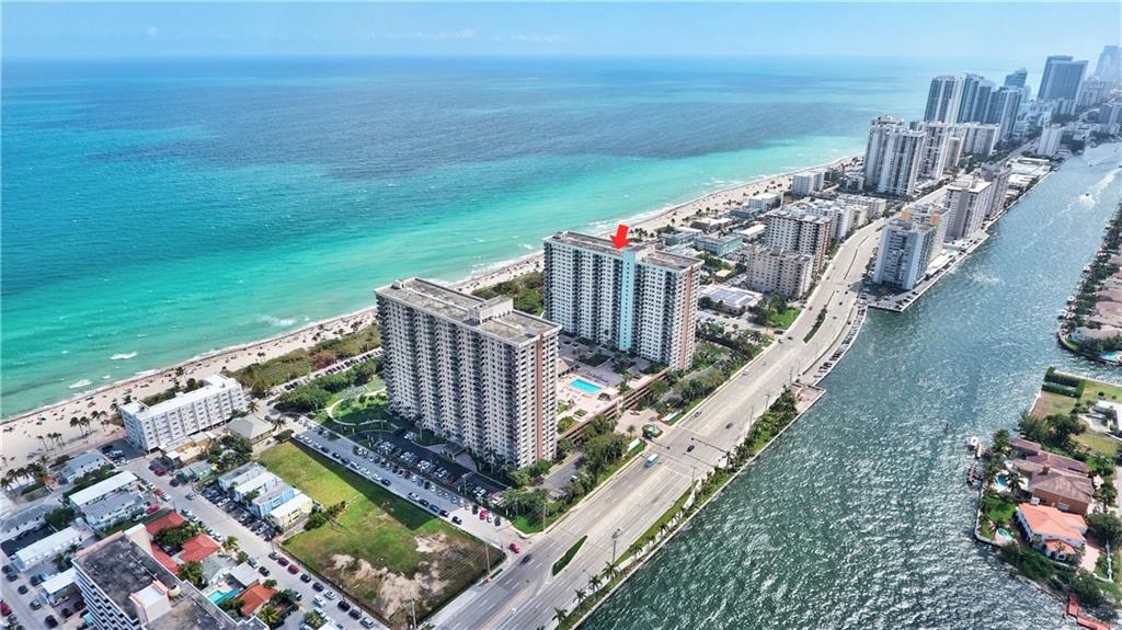 SUMMIT - Residential