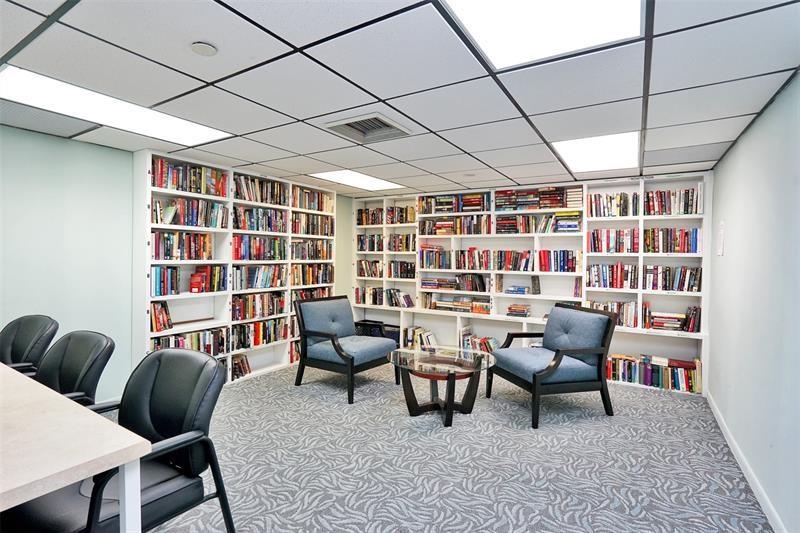 SUMMIT - Residential