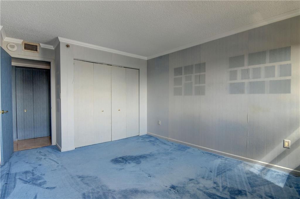 SUMMIT - Residential