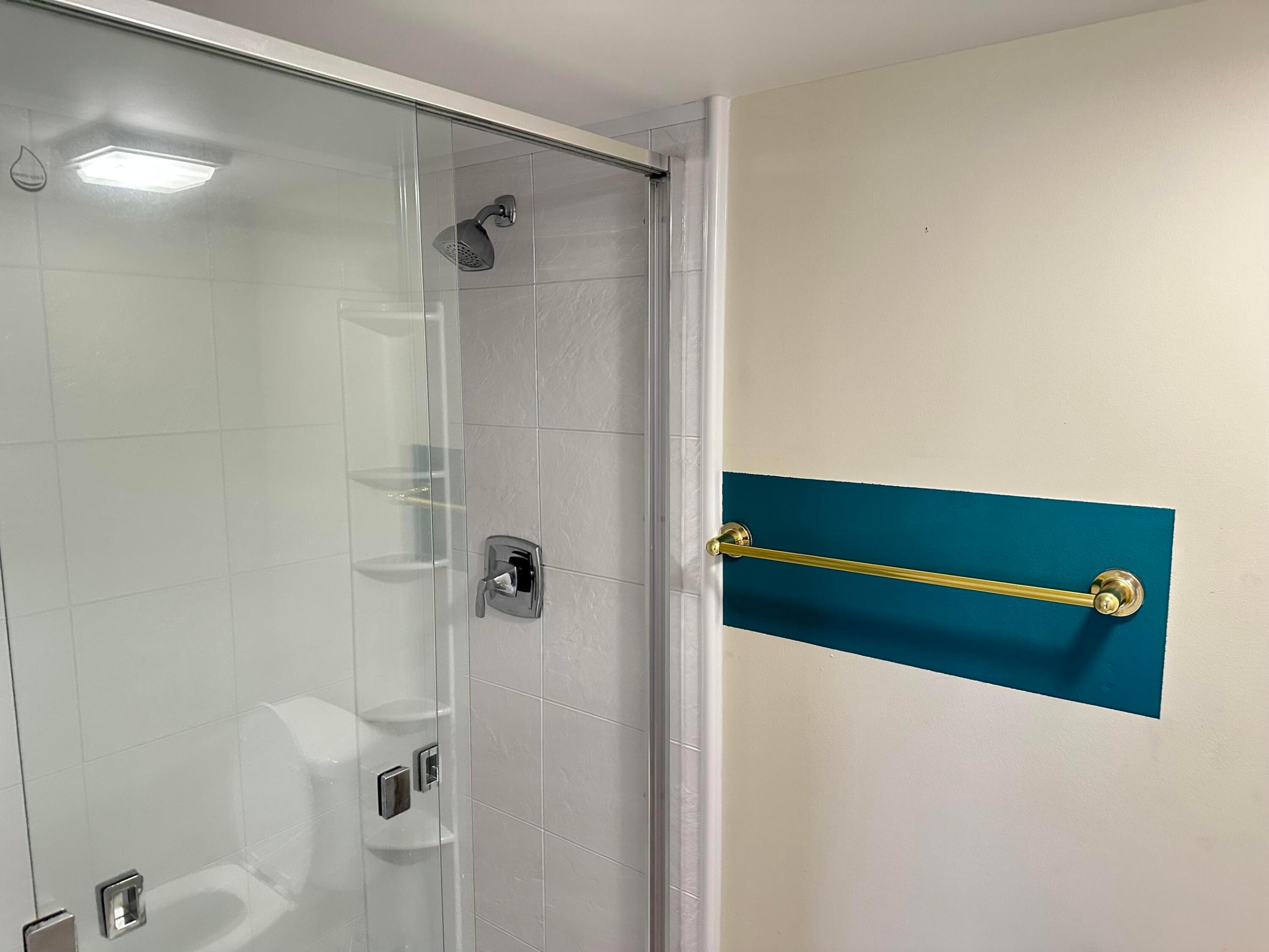 WHITEHALL VILLAGE - Residential Lease