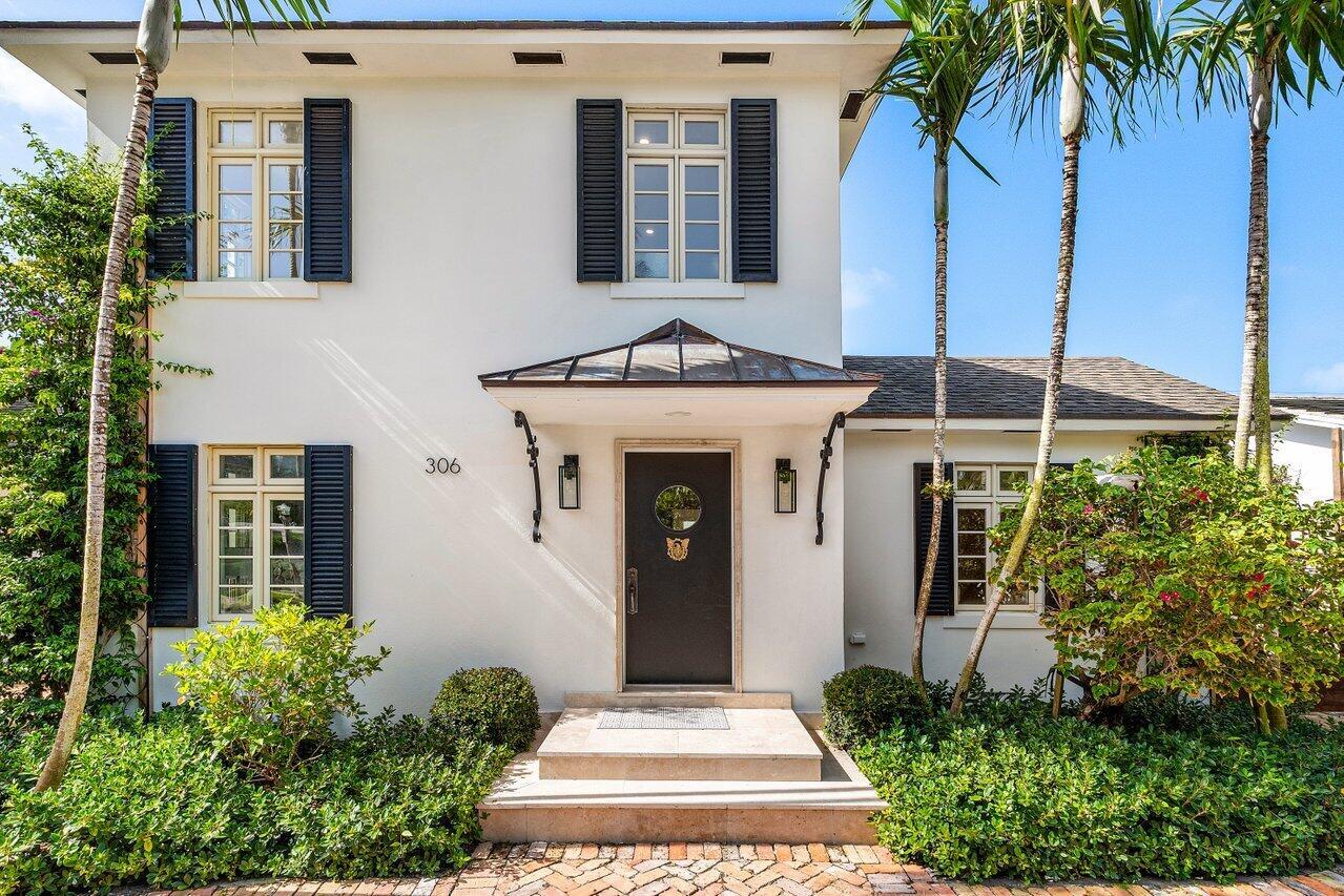 306 Cordova Road