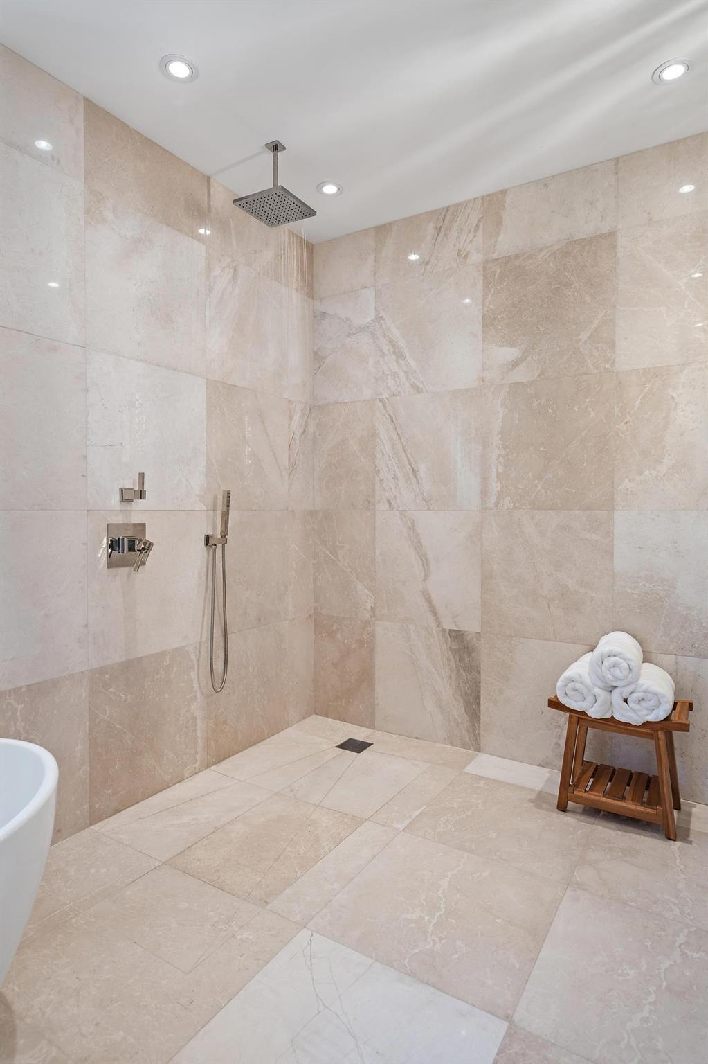 EL CID - Residential