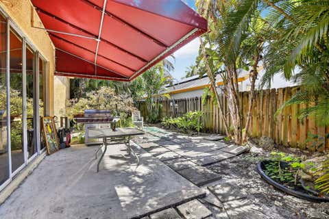 Tiny photo for 1447 SW 6th Avenue, Fort Lauderdale, FL 33315 (MLS # B26048798)