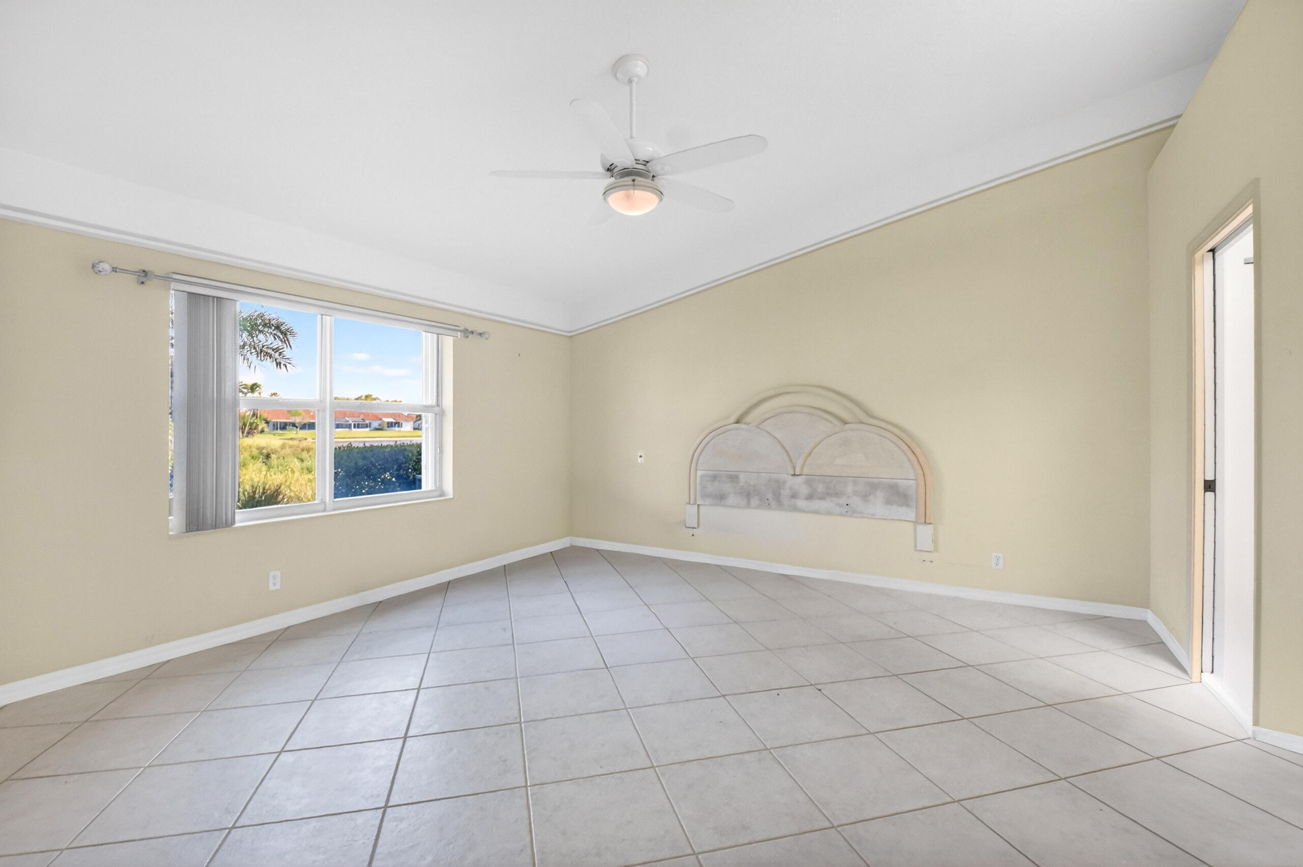 FLORAL LAKES PH 3 AND 4 - Residential